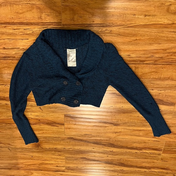 Cute cropped sweater - Picture 2 of 7